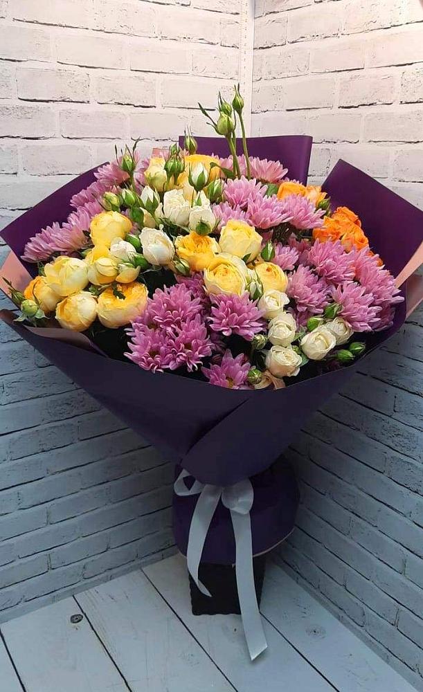 Букет цветов из: Хризантемы и Розы в Змиёвке