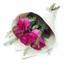 Букет цветов из:  Розы в Змиёвке