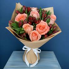 Букет цветов из:  Розы и Альстромерии в Змиёвке