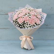 Букет цветов из:  Гвоздики в Змиёвке