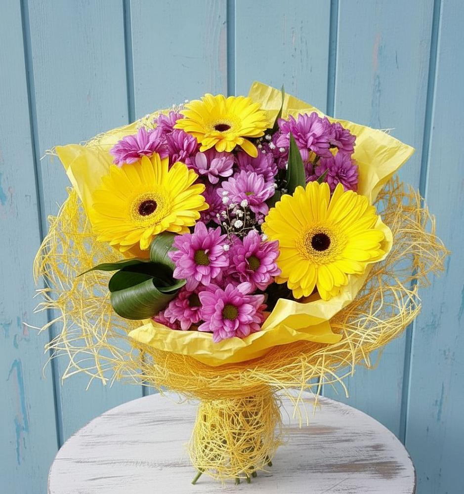 Букет цветов из: Хризантемы и Герберы в Змиёвке