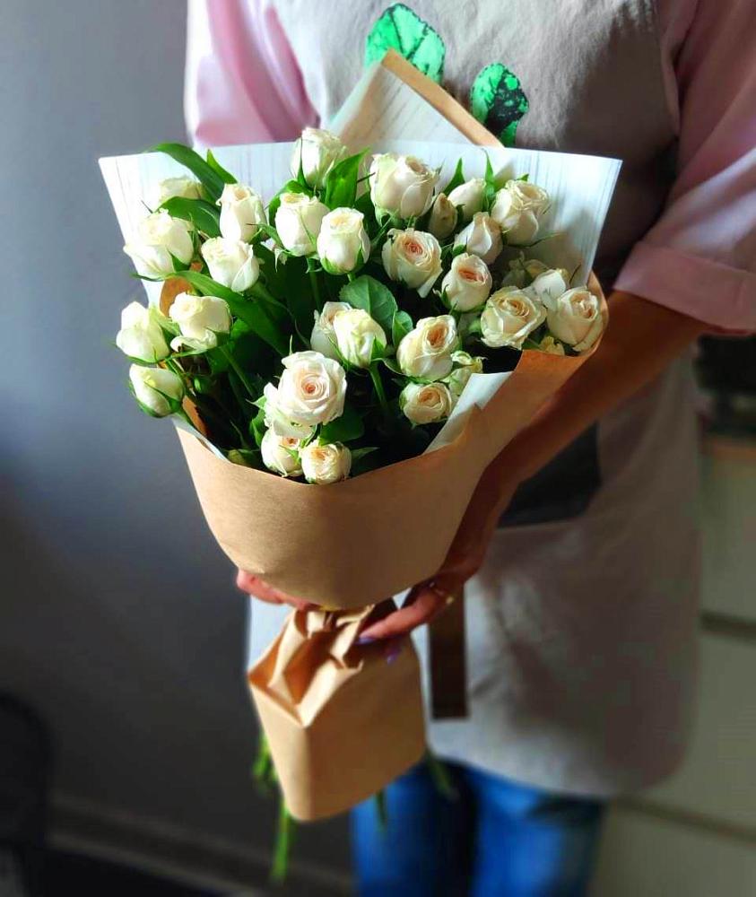 Букет цветов из: Розы в Змиёвке