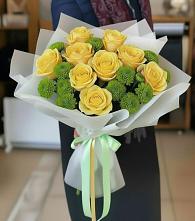 Букет цветов из:  Хризантемы и Розы в Змиёвке