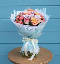 Букет цветов из:  Хризантемы и Розы в Змиёвке